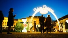 Tausende Besucher stürmten Schönbrunn am Eröffnungstag.