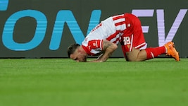 Marko Arnautović küsste nach seinem Treffer den Rasen.