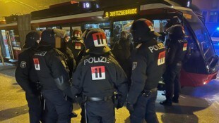 Ein Einsatz wegen Sachbeschädigungen im Obus