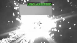 In den vergangenen Wochen haben die USA mehrere Kriegsschiffe und Kampfflugzeuge in die Karibik ...