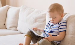Tablet, Handy &amp; Co. können bei Kleinkindern Schaden anrichten.