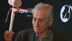 Robert De Niro schwang zur Eröffnung des Luxushotels „Nobu“ in Rom den Hammer.