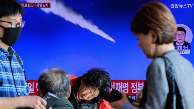 Wie so oft wurde der Flug der Rakete auch in Südkorea breit berichtet – dort beobachtet man die ...