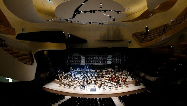 Pro-Palästina-Demonstrierende haben am Donnerstagabend ein Konzert des Israel Philharmonic ...