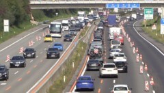 Besonders viel befahren ist auf der Vorarlberger Rheintalautobahn (A14) der Abschnitt zwischen ...