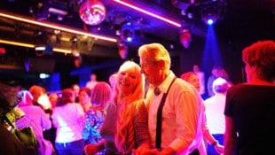 Man ist nie zu alt, um zu tanzen. Die Senioren legten eine flotte Sohle aufs Parkett.