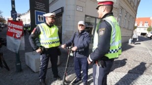 Die Höchstgeschwindigkeit von E-Scootern wurde gezielt überprüft.