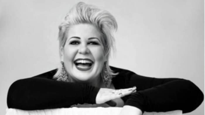 Maria Böhmer malt nur Frauen.