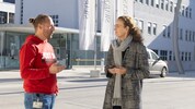 Betriebsratsvorsitzender Patrick Hamberger im Gespräch mit „Krone“-Redakteurin Claudia Thurner