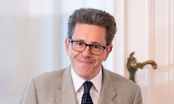 Wirtschaftskammer-Präsident Harald Mahrer kämpft nach der missglückten Lohndebatte um das ...
