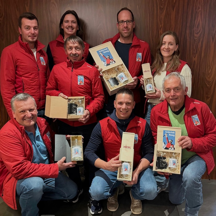 Zum Jubiläum gab es einen Spezial-Schnaps.