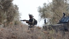 Israelischen Soldaten wird vorgeworfen, zwei Jugendliche im Westjordanland getötet zu haben, die ...