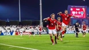 ÖFB/Andreas Pichler Die U17 jubelte über den ersten WM-Sieg.