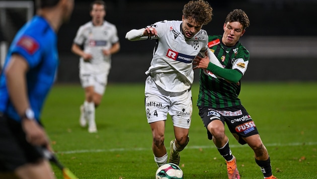 Isak Vojic (l.) ist der jüngste Spieler in der Bregenzer Startelf.