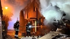 Das Haus brach fast komplett zusammen – auch die Nachbargebäude könnten nach der Detonation ...