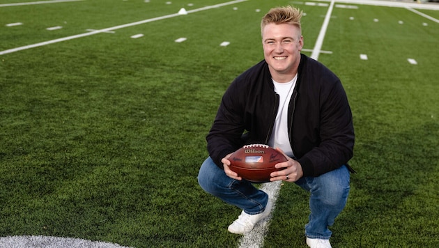 Football-Profi Bernhard Raimann bei einem seiner letzten Besuche in Wien