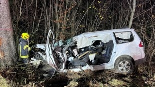 Das Auto des 17-Jährigen wurde völlig zerstört.