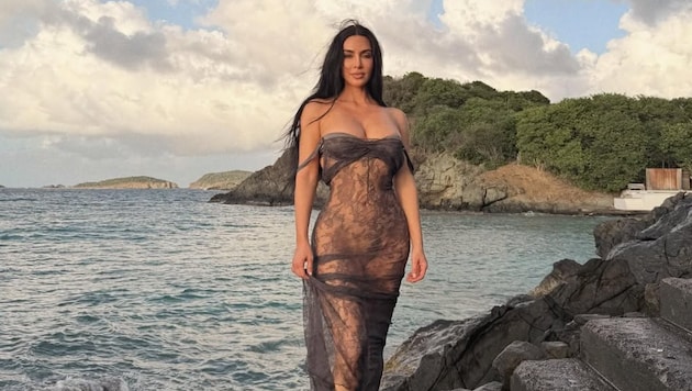 Schauspielerin und Komödiantin Amy Schumer kommentierte die Bilder kurz und prägnant mit dem ...