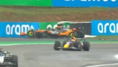 Oscar Piastri landete nach einem Ausrutscher auf der nassen Strecke in der Mauer.