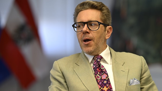 The boss of the Chamber of Commerce has angered many officials.