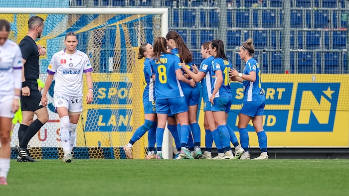 St. Pölten konnte vor der Halbzeit per Elfmeter ausgleichen.