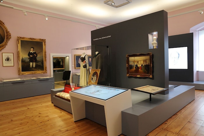 Das Erzherzog Johann Museum im Schloss Stainz lässt tief in die Geschichte der Familie Meran ...