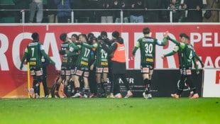 Die SV Ried jubelte spät in der Nachspielzeit über den Derby-Sieg.