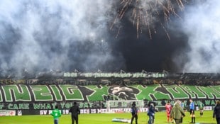 Ein Bild mit Symbolwert: Bei Ried gingen die Emotionen zu hoch.