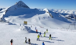 Am Hintertuxer Gletscher kam es zum Skiunfall.