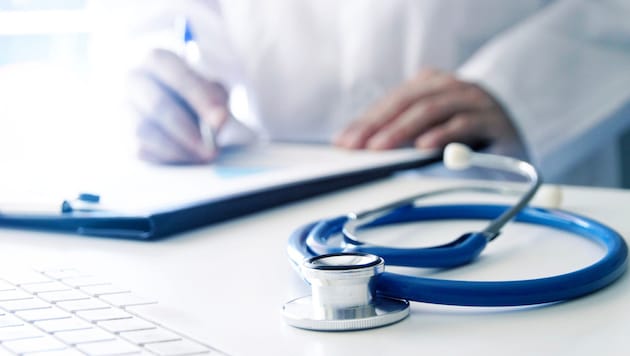 Nach dem Wirtschaftskammer-Skandal rund um Harald Mahrer (ÖVP) hagelt es jetzt auch Kritik an ...