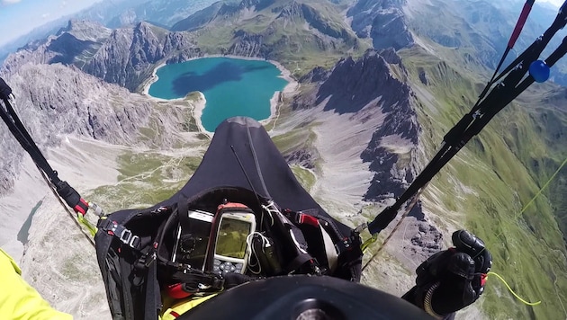 Beim Paragleiten kommt es immer wieder zu schweren Unfällen.