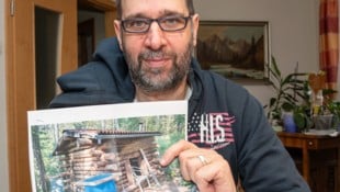 Herr F. beklagt, dass er seine kleine Holzhütte abbauen musste, während das bei  anderen ...