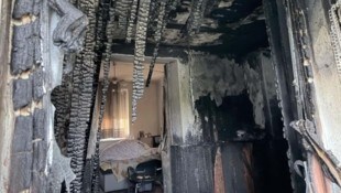 Der Brand machte das Haus unbewohnbar. 