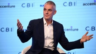 Tim Davie ist ein britischer Medienmanager. Ausgebildet an der University of Cambridge, trat er ...