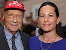 Ein Bild von Niki und Birgit Lauda aus glücklichen Tagen. 2019 starb die Formel-1-Legende. Um ...