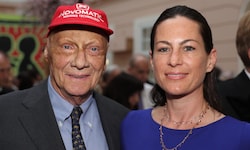 Ein Bild von Niki und Birgit Lauda aus glücklichen Tagen. 2019 starb die Formel-1-Legende. Um ...