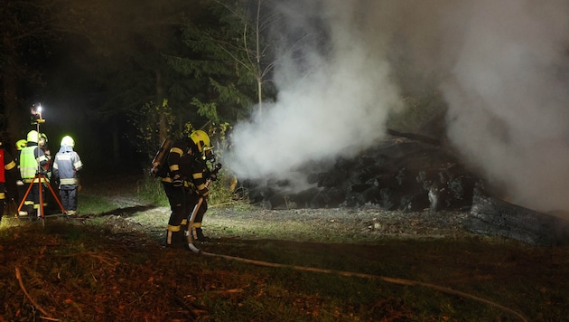 Der Holzstoß dürfte schon länger gebrannt haben