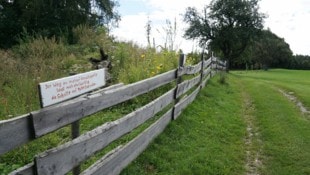 Wanderer dürfen den Weg nun wieder offiziell benutzen.