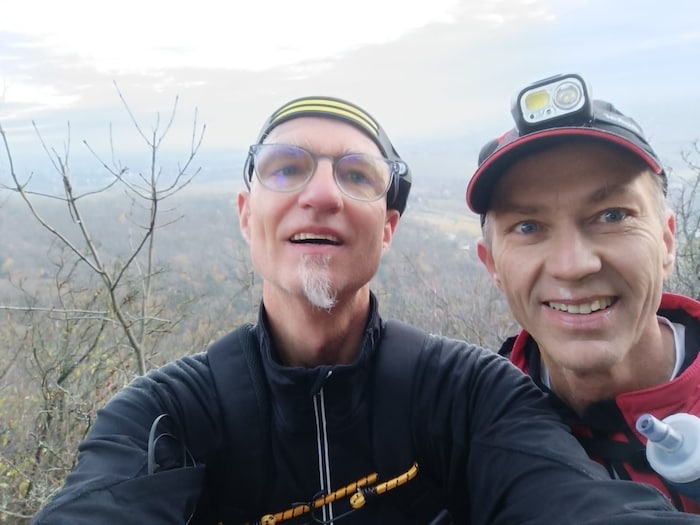 Andreas Fitzthum und Martin Preisl nach zehn Kilometern beim Leopoldsberg.