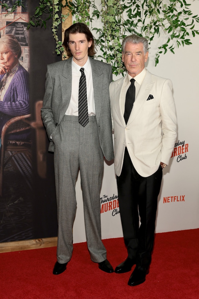 Auch Pierce Brosnans Sohn Dylan, der aus der Ehe mit Keely Shay Smith stammt, soll bei dem ...