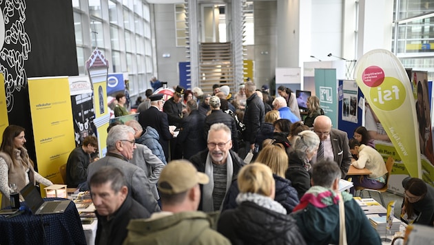 Das Interesse an der Freiwilligenmesse im Regierungsviertel war enorm.