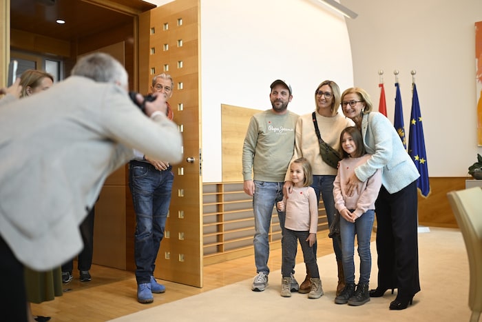 Stark war der Besucherandrang auch beim „Tag des offenen Büros“ von Landeshauptfrau Johanna ...