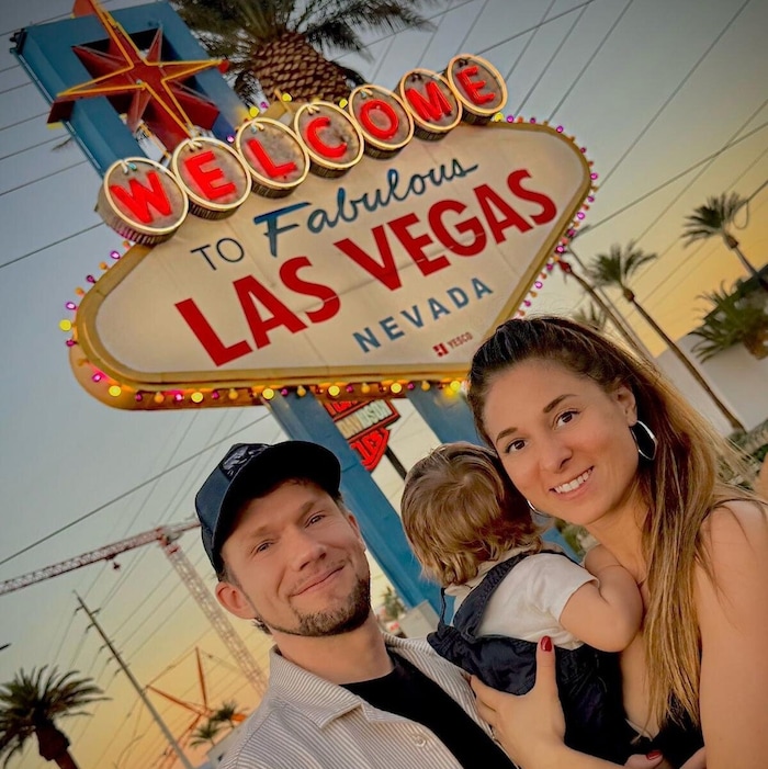 Zurück in Las Vegas mit Kind und Kegel, erobern Thommy Ten & Amélie van Tass die Herzen des ...