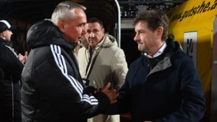 Sie haben beide schon mehr gelacht: Trainer Pacult und WAC-Präsident Didi Riegler