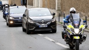 Nicolas Sarkozy hat nach nur drei Wochen das Gefängnis schon wieder verlassen.