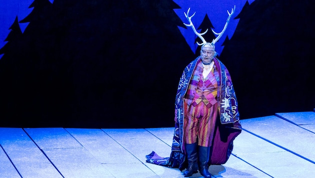 Steht nicht nur vokal im Mittelpunkt: Ambrogio Maestri als Sir John Falstaff mit fülligem ...