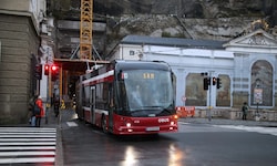 Von Mitte September bis Anfang April können keine Obusse durchs Neutor fahren.