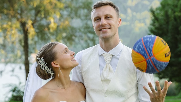 Matthias Linortner, Kapitän der 3x3-Basketballer des Team Vienna, heiratete heuer seine Julia. ...
