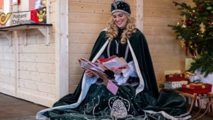 und eine Million Briefe laufen jedes Jahr über das Postamt Christkindl in Steyr – Tendenz ...