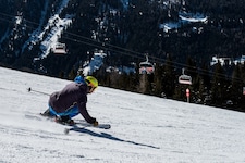 In wenigen Minuten geht’s auf den Sportberg Goldeck.
